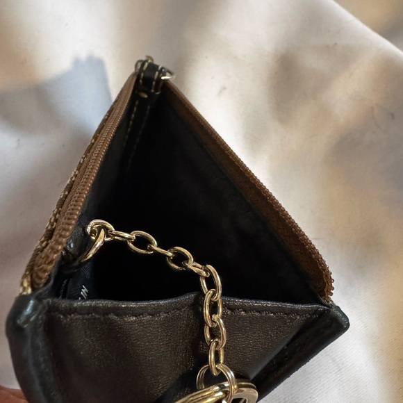 Coach Signature Keychain Wallet - Picture 4 of 6